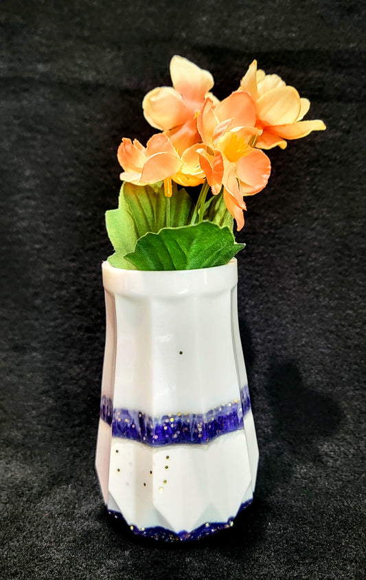 Resin Flower Vase