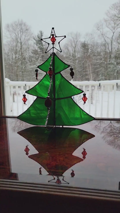 3D Stained-Glass Christmas Tree